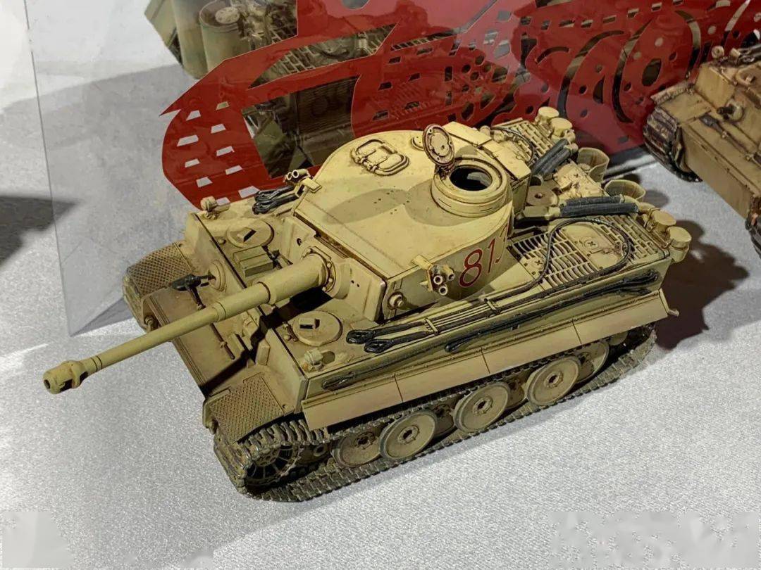 关于瓦拉松对手格拉纳达B队，实力角逐的信息