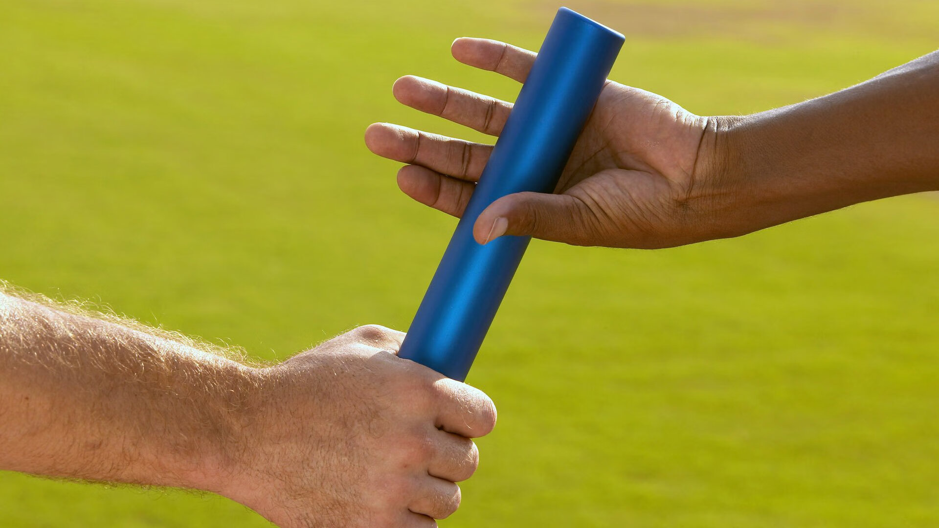 世界排名争夺战焦点战，魔术主场力克骑士，东部格局再起波澜