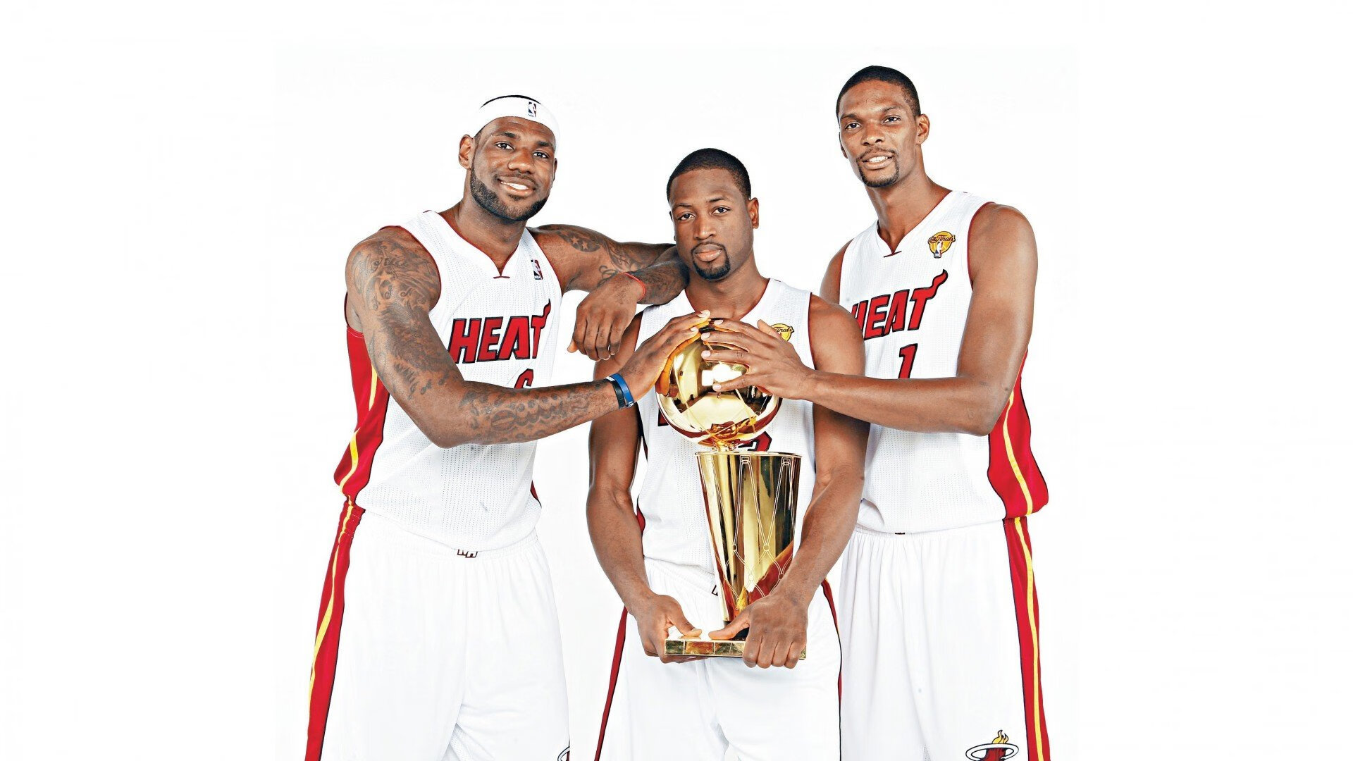 雄鹿加时险胜国王，哈登末节救主加时定乾坤