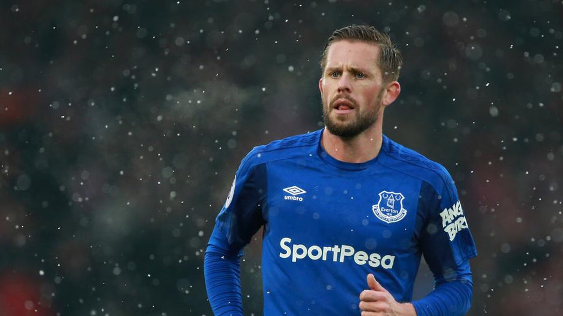 雷霆风暴席卷太阳,英格拉姆德甲赛场定乾坤